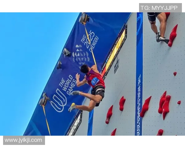 北京攀岩队创历史新高速度排名引发全国关注与热议 北京攀岩队创历史新高速度排名引发全国关注与热议