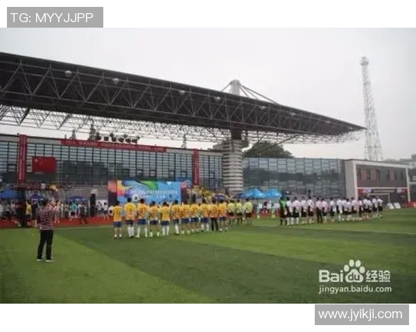 成都足球队比赛经验分析与提升策略探讨