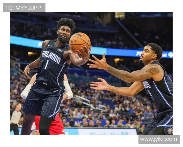 NBA黄蜂与魔术精彩对决全场回放及赛后精彩点评分析